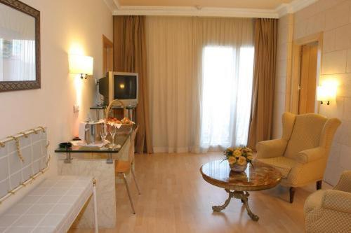 Gran Hotel Jovellanos Χιχόν Δωμάτιο φωτογραφία